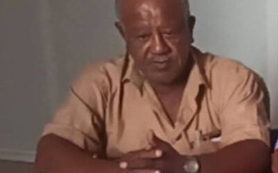 مدير عام مكتب النقل بمحافظة أبين يعزي بوفاة الفقيد محمد فضل باجراد