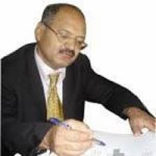 اليهودية دخلت ترقد عند اليهودي