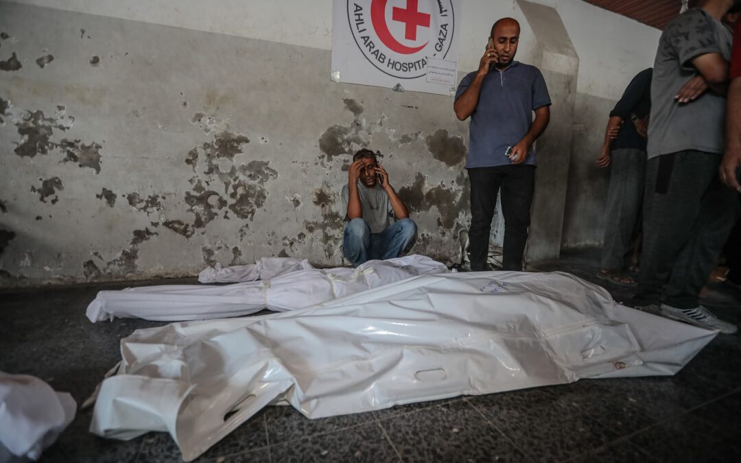 مقتل 18 فلسطينيا على الأقل في غارة جوية استهدفت منزلا شرق مدينة غزة