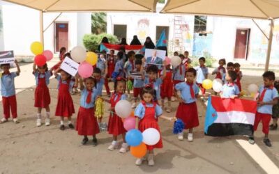 انتقالي أبين يدشّن حملة رفع علم الجنوب في رياض الأطفال بمديرية خنفر احتفاءً بالذكرى الـ62 لثورة 14 أكتوبر المجيدة