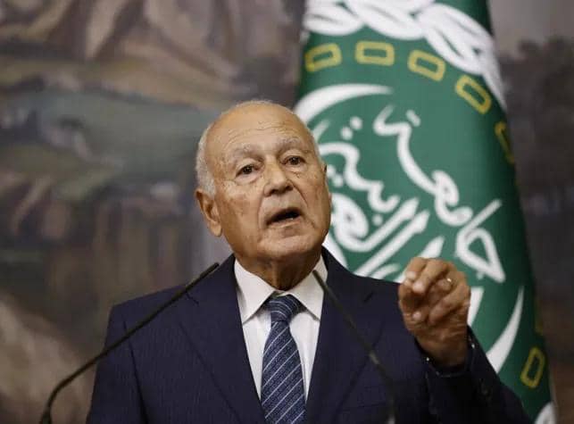 أبو الغيط يشارك في قمة شرم الشيخ لوقف إطلاق النار في غزة