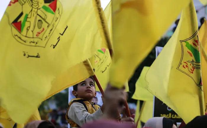 فتح”: إنهاء مأساة غزة يبدأ بعودة الشرعية ورفض مشاريع التقسيم