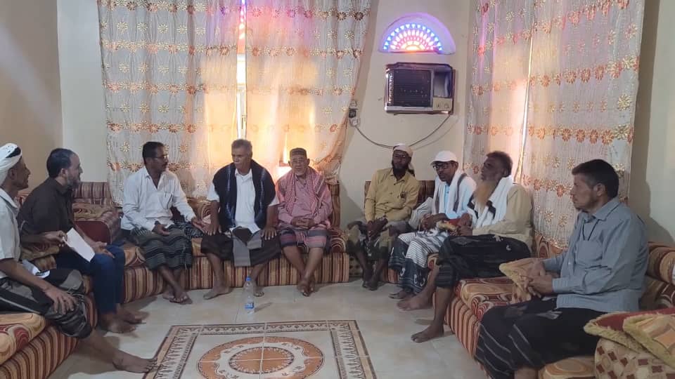 تكتل الأحزاب في أبين يطلق صيحة تحذير من انهيار شامل ويطالب بـ”خارطة طريق” عاجلة