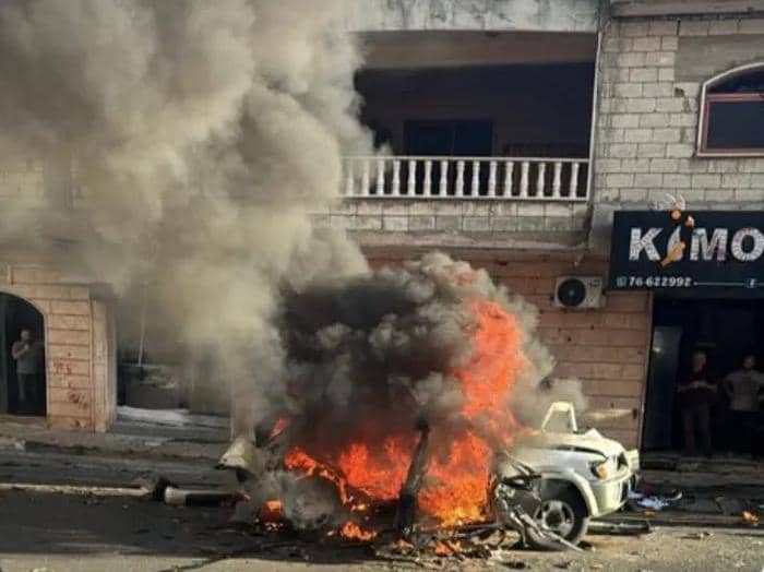 غارات إسرائيلية على جنوب لبنان تسفر عن استشهاد شخصين في الناقورة والنبي شيت