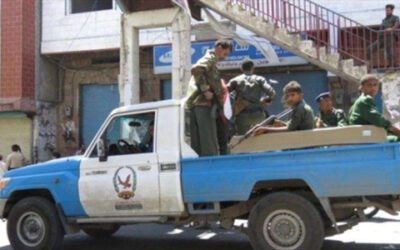 عصابة مسلحة مقنعة و”بالميري” تستولي على 4 مليون سعودي من شركة صرافة بمأرب