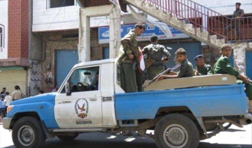 عصابة مسلحة مقنعة و”بالميري” تستولي على 4 مليون سعودي من شركة صرافة بمأرب