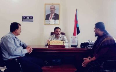رئيس تنفيذية انتقالي أبين يلتقي مدير مديرية خنفر لمناقشة الأوضاع الأمنية والخدمية