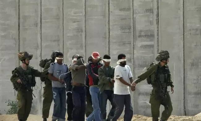 حماس تكشف تسلّمها قائمة تضم 1468 أسيرًا من غزة في إطار صفقة التبادل