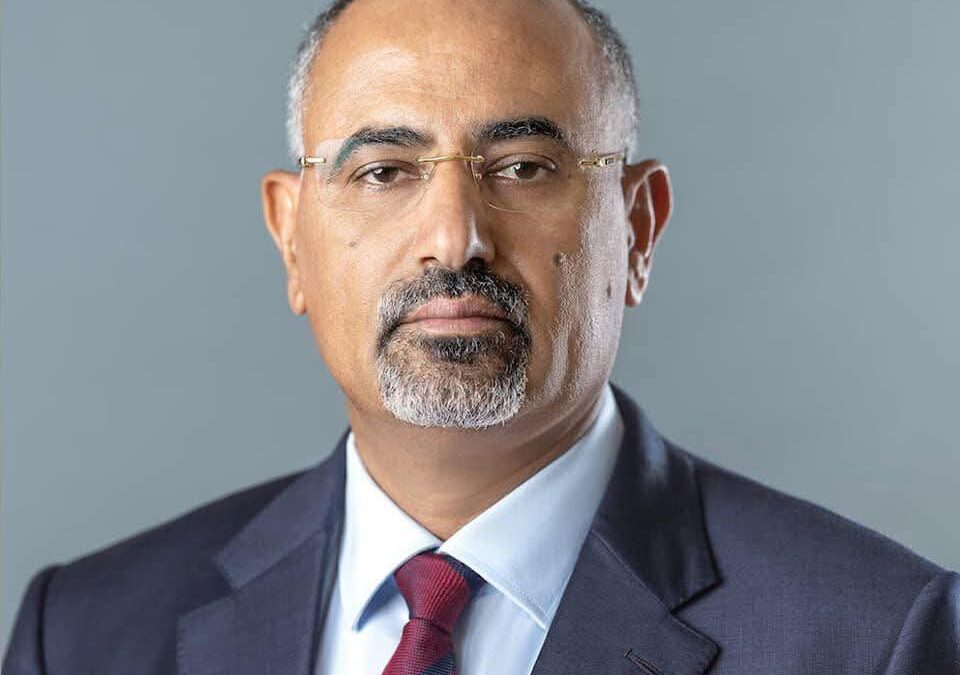 الرئيس عيدروس يتوجه بالتهنئة إلى جماهير شعبنا  الجنوبي الأحرار بمناسبة ذكرى الاستقلال