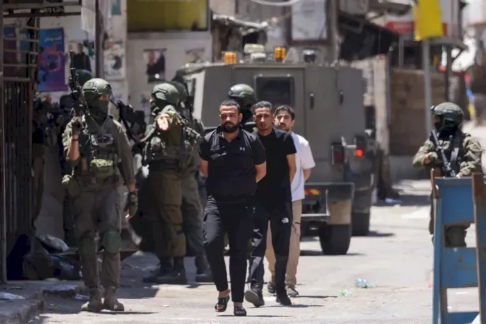 مواجهات عنيفة في الضفة الغربية.. إصابة 15 فلسطينياً خلال فعالية ضد الاستيطان