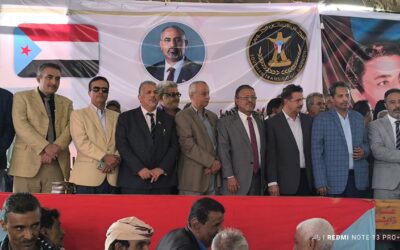 في تجسيد لوحدة الصف الجنوبي: محافظ أبين ينضم إلى مخيم الاعتصام في أبين