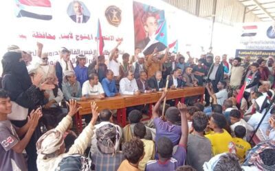 فريق التوجيه والرقابة الرئاسي يتفقد المخيم المفتوح لانتقالي أبين