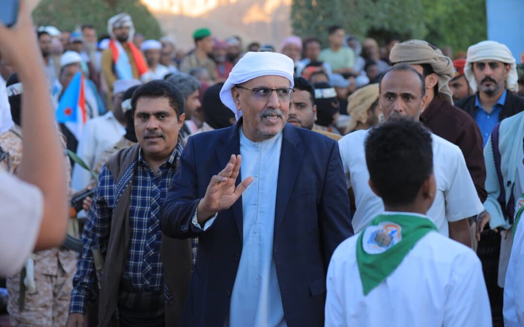 الكثيري من ساحة الاعتصام بسيئون: إعلان دولة الجنوب العربي قريب ونبارك موقف السلطة المحلية بحضرموت