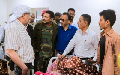 الكثيري يتفقد جرحى القوات المسلحة الجنوبية في مستشفى سيئون العام
