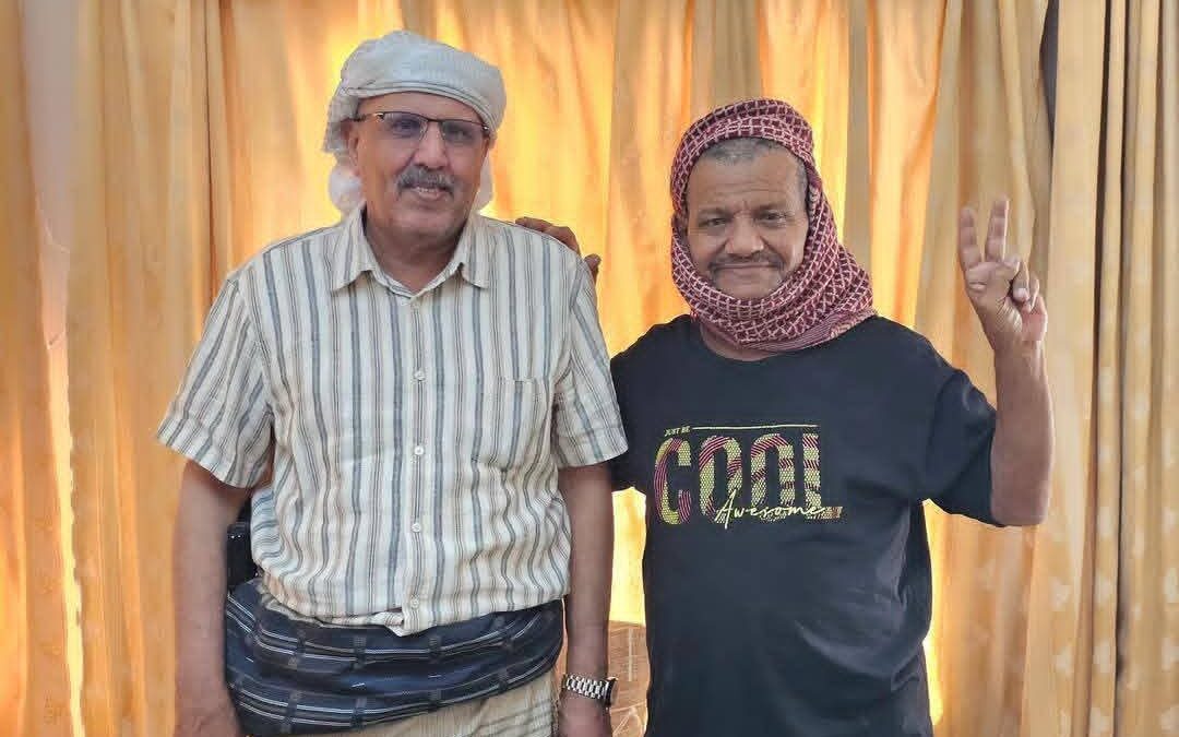 الكثيري يلتقي المناضل مرزوق طالب ويشيد بدوره النضالي