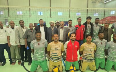 المحافظ بن الوزير يدشّن بطولة الفقيد أحمد الجبيلي لمنتخبات المحافظات للكرة الطائرة.