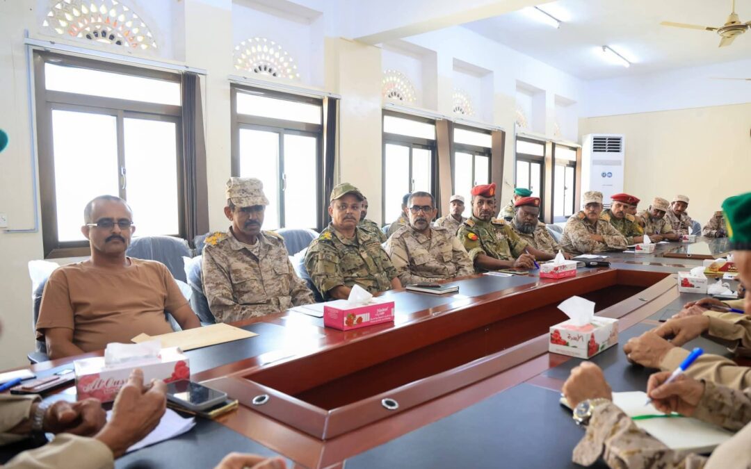 اجتماع استثنائي للجنة الأمنية بمحافظة حضرموت