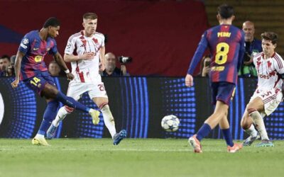 برشلونة يعزز صدارته للدوري الإسباني بثنائية أمام أوساسونا