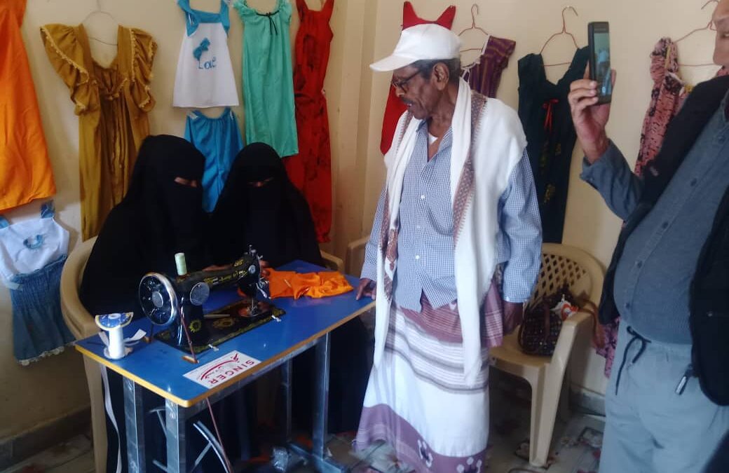 الهمامي ورفاقه في سكرتارية اشتراكي أبين يزورون مركز القطاع النسوي للاشتراكيات في العاصمة زنجبار
