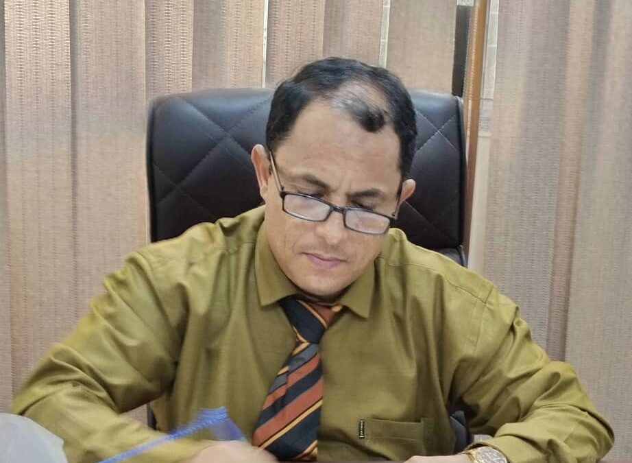 الدكتور وسيم فضل  يدعو أبناء محافظة أبين للالتفاف حول القوات المسلحة الجنوبية لتطهير المحافظة من الإرهاب وتحرير مديرية مكيراس.