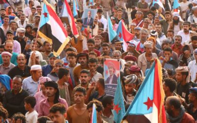 حشود ردفان تهتف لإعلان الدولة الجنوبية و”هواشم لصات” في المقدمة