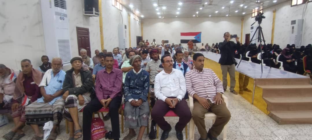 انتقالي لحج ينظم لقاءً مع منظمات المجتمع المدني، يطالب بإعلان دولة الجنوب العربي .