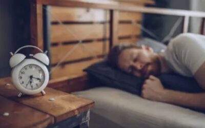 قبل اختراع الكهرباء.. البشر كانوا ينامون مرتين في الليلة!