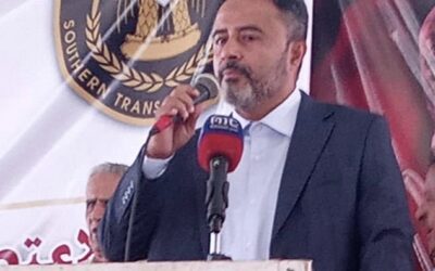 رئيس الهيئه التنفيذيه لانتقالي  ابين يقود الحراك الشعبي والاعتصام المفتوح بكل نجاح