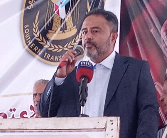 رئيس الهيئه التنفيذيه لانتقالي  ابين يقود الحراك الشعبي والاعتصام المفتوح بكل نجاح