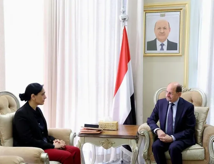 السفيرة البريطانية لدى اليمن تشكيل الحكومة الجديدة خطوة لتعزيز الاستقرار السياسي والمؤسسي