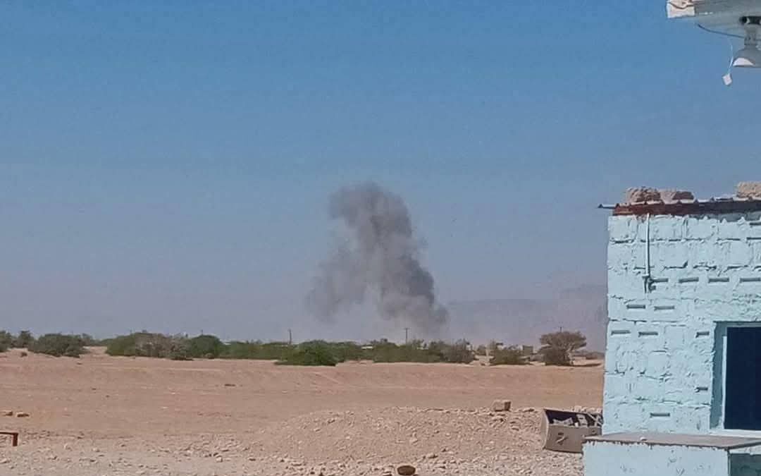 القوات الجنوبية الحكومية تشن هجوما مضادا على العدوان الشمالي السعودي وتتقدم بتجاه مواقع العدو