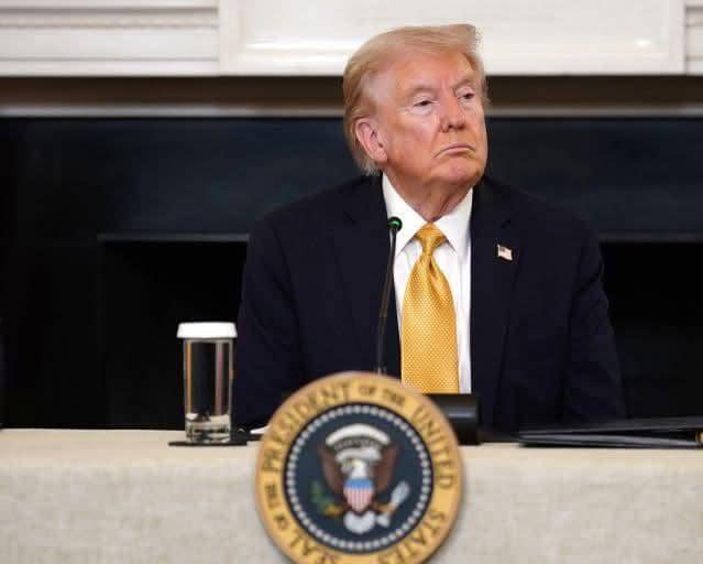 واشنطن تصنف الإخوان_المسلمين  على أنها منظمات إرهابية في ثلاث دول_عربية