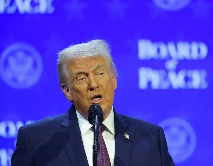 ترامب من دافوس: إيران تريد التفاوض و #فنزويلا تفتح أبوابها لشركات النفط الأمريكية