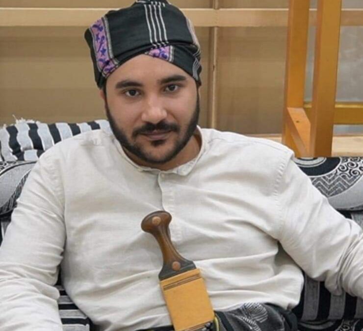 السلطان نواف بن فضل العفيفي يهنئ وزير الدولة محافظ عدن الجديد عبدالرحمن شيخ