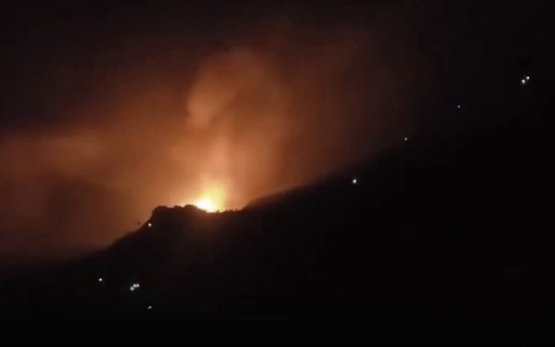 25 شهيدًا بينهم نساء وأطفال في قصف سعودي على زُبيد بالضالع