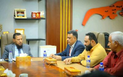 محافظ عدن يشدد على ضرورة التعامل بجدية مع إشكاليات الغاز وزيادة حصة المحافظة