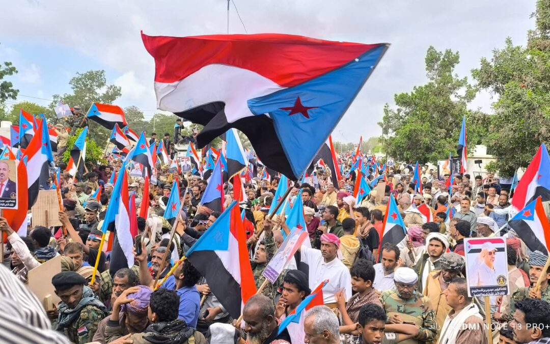 حين تقول أبين كلمتها تسقط رهانات الاعداء، وتسطر مجداً لا يمكن طمسه