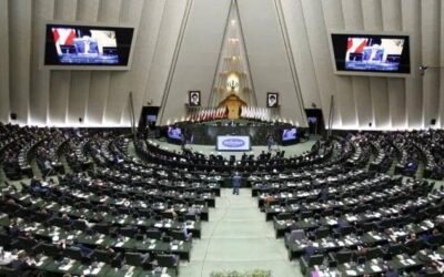 البرلمان الإيراني: عدم التفاؤل بنتائج المفاوضات مع واشنطن
