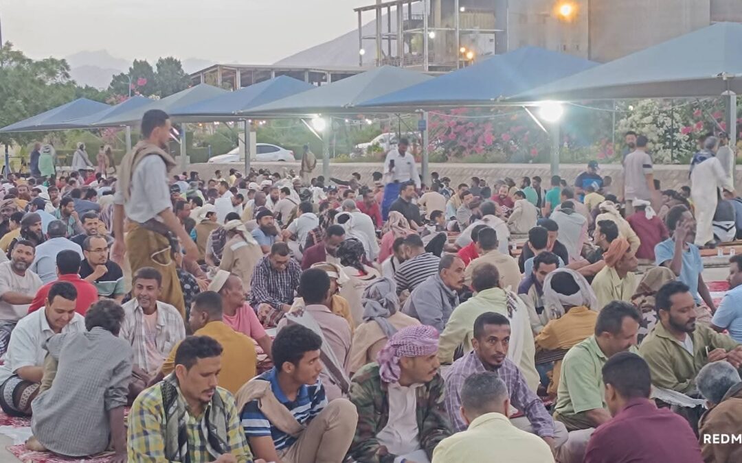 في أجواء روحانية.. شركة الوحدة لصناعة الإسمنت تقيم مأدبة إفطار جماعي لموظفيها بباتيس خنفر