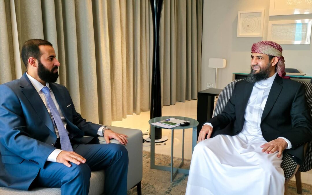 المحرّمي يلتقي محافظ أبين ويؤكد دعمه لتعزيز الأمن وتطبيع الأوضاع وإنهاء الجبايات