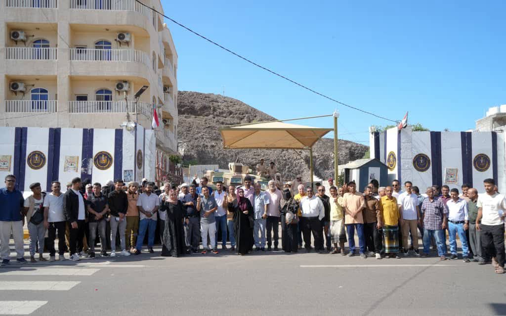 الأمانة العامة تواصل وقفاتها الاحتجاجية في مواجهة محاولة إسكات صوت شعب الجنوب ومصادرة إرادته