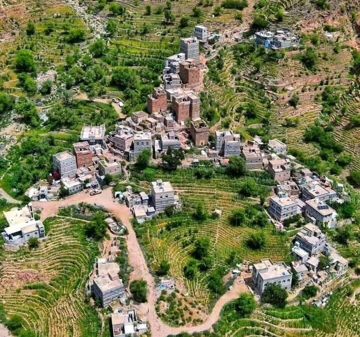 مشايخ مكتب كلد يافع ينفون بياناً مزعوماً حول المعتقل عصام هزاع ويحذرون من الزج باسمهم في بيانات مفبركة