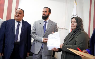 المحافظ الرباش يقدم إقرار الذمة المالية، ويبحث مع الهيئة الوطنية العليا لمكافحة الفساد إنشاء فرع للهيئة بمحافظة أبين