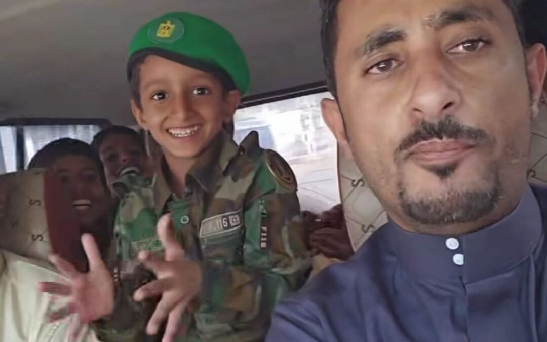 شيخ مكتب كلد ونائبه يعزيان القائد أكرم الحنشي بوفاة نجله محمد