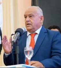 الدكتور عبدالناصر الوالي.. مهارة الطبيب وحنكة السياسي