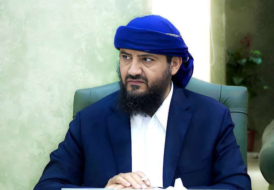القائد المحرّمي يعزي باستشهاد قائد الفرقة الأولى بقوات المقاومة الوطنية العميد يحيى وحيش