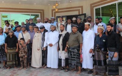 محافظ أبين يلتقي سلاطين ومشايخ ووجهاء يافع ويؤكد على تعزيز التلاحم الوطني وتوحيد الصفوف