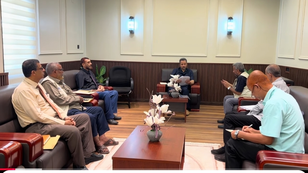 محافظ لحج “الحالمي” يبحث مع منظمة “الوصول الإنساني” آليات تعزيز التدخلات الإنسانية وبرامج الأمن الغذائي
