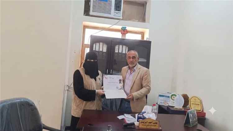 مؤسسة” ماسة” حواء للتنمية تُكرم مدير عام مكتب الشؤون الاجتماعية والعمل بأبين