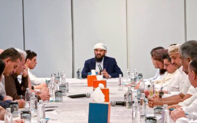 المحرّمي يعقد لقاءً موسعاً مع الوفد الجنوبي ويؤكد أهمية الإعداد لإنجاح الحوار الجنوبي